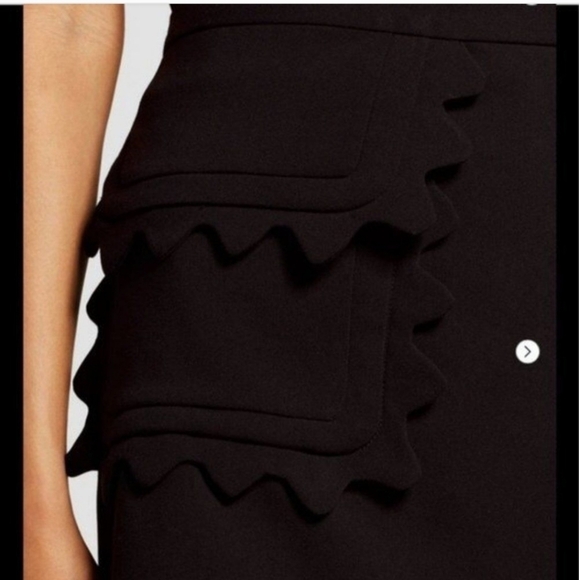 Victoria Beckham Women's Black Twill Scallop Mini Skirt. - Picture 3 of 12